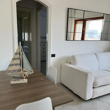 La Terrazza Di Lägenhet Nettuno